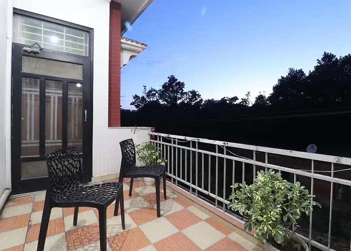 Isbt Dhomage Luxury Homestay